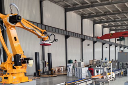 保鮮盒無(wú)人化全自動(dòng)包裝項(xiàng)目完成交付